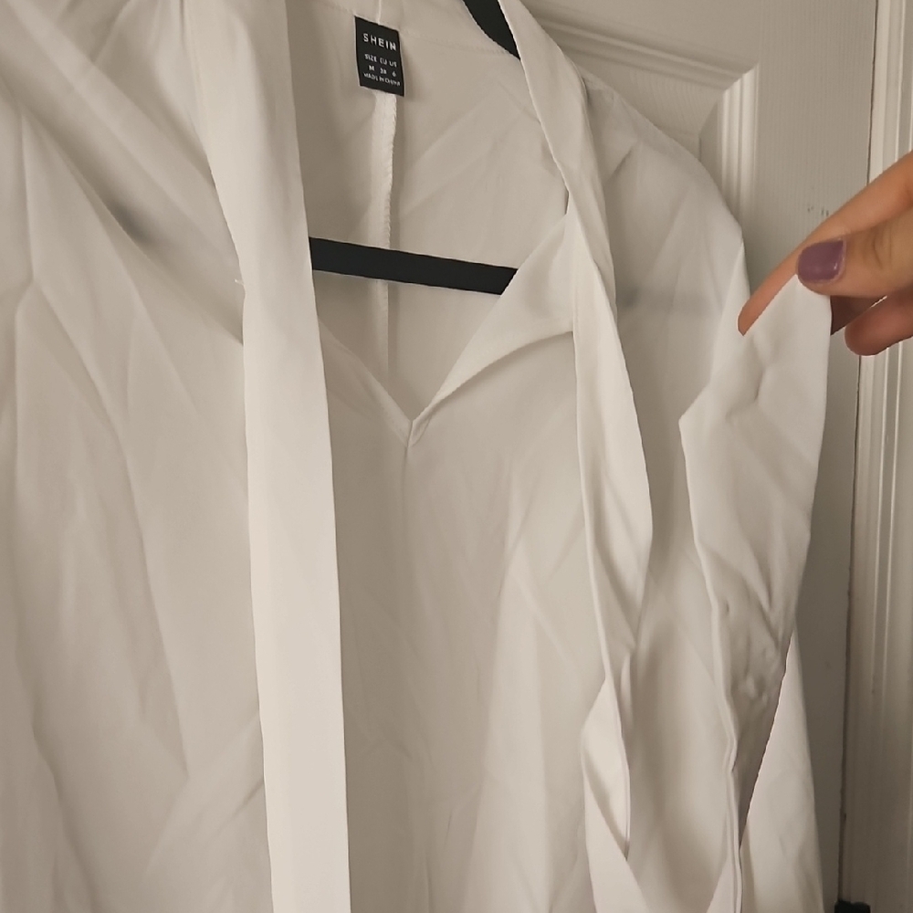NWOT SHEIN White Bow Tie Blouse - Picture 4 of 6